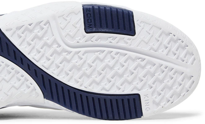 Nike Zoom LeBron 2 Retro ''USA'' 2022 Herrenschuhe DR0826-100 Details for Nike Zoom LeBron 2 Retro ''USA'' 2022 Herrenschuhe DR0826-100