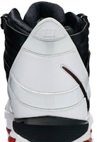 耐克Zoom LeBron 3复刻版QS '主场' 2019 AO2434-101 Sizing 耐克Zoom LeBron 3复刻版QS '主场' 2019 AO2434-101