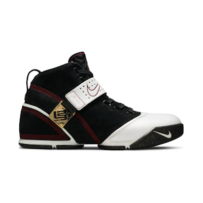 Nike Zoom LeBron 5 'Fearless'