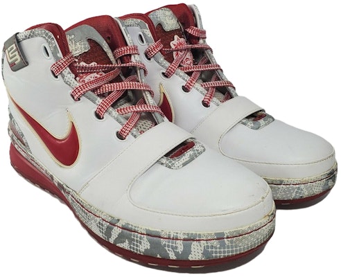 Nike Zoom LeBron 6 'Ohio State' Sepatu Sneakers 346526-161 Lookbook Nike Zoom LeBron 6 'Ohio State' Sepatu Sneakers 346526-161