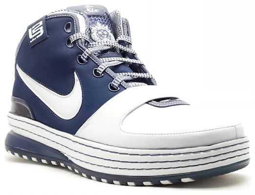 Nike Zoom LeBron 6 ''Yankees'' Scarpe 346526-111 Lookbook Nike Zoom LeBron 6 ''Yankees'' Scarpe 346526-111