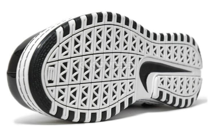 Shop 耐吉 LeBron 6 Low 低筒 复古籃球鞋 男款 白黑