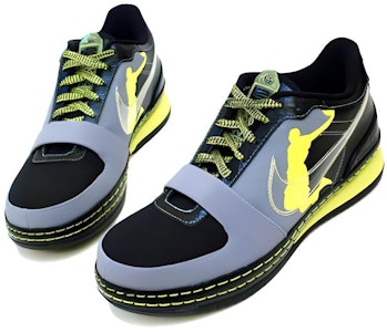 나이키 줌 르브론 6 로우 슈프림 '덩크맨' 381302-091 Lookbook 나이키 줌 르브론 6 로우 슈프림 '덩크맨' 381302-091