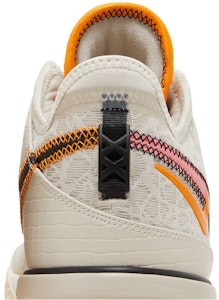 Nike Zoom LeBron NXXT Gen 'Da Vinci' Sneaker DR8784-100/DR8788-100 Sizing Nike Zoom LeBron NXXT Gen 'Da Vinci' Sneaker DR8784-100/DR8788-100