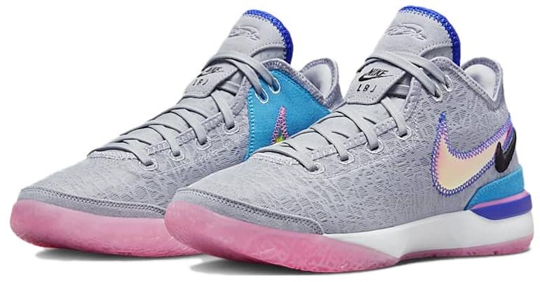 Nike Zoom LeBron NXXT Gen EP '1984' DR8788-002 Lookbook Nike Zoom LeBron NXXT Gen EP '1984' DR8788-002