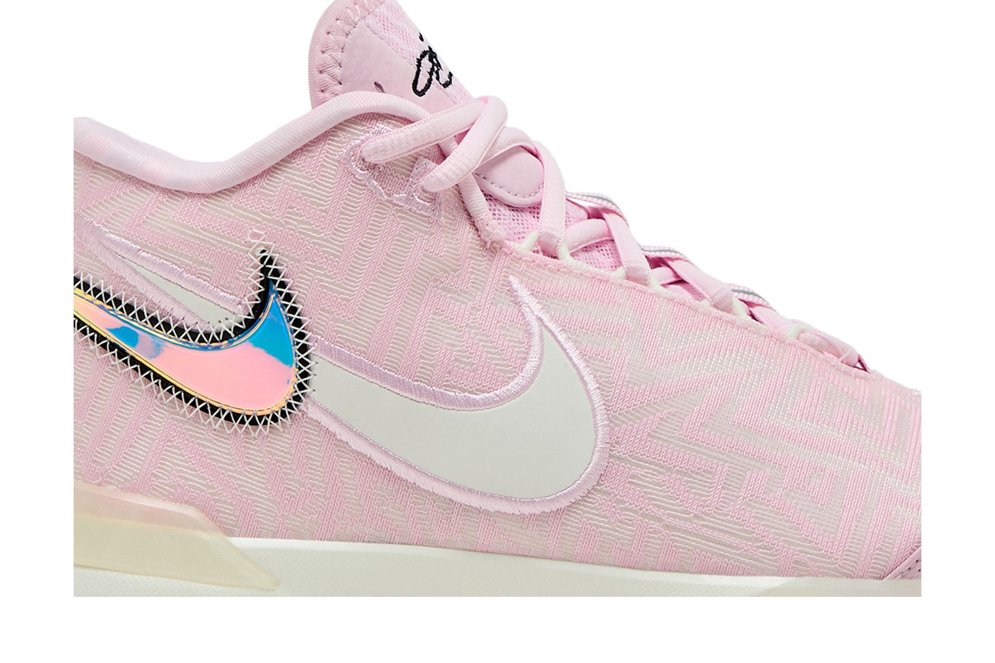 Order Nike Zoom LeBron NXXT Genisus ''Merah Jambu Berkilauan''. HF0712-602