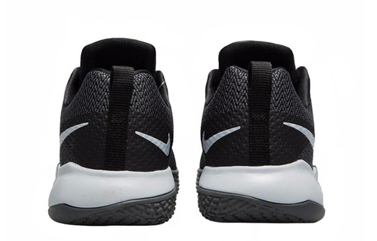 Shop Nike Zoom Live 2 EP 黑白