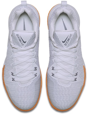 耐吉 Zoom Live 2 Ep 生膠 低筒 實戰籃球鞋 男款 灰白 Shop 耐吉 Zoom Live 2 Ep 生膠 低筒 實戰籃球鞋 男款 灰白