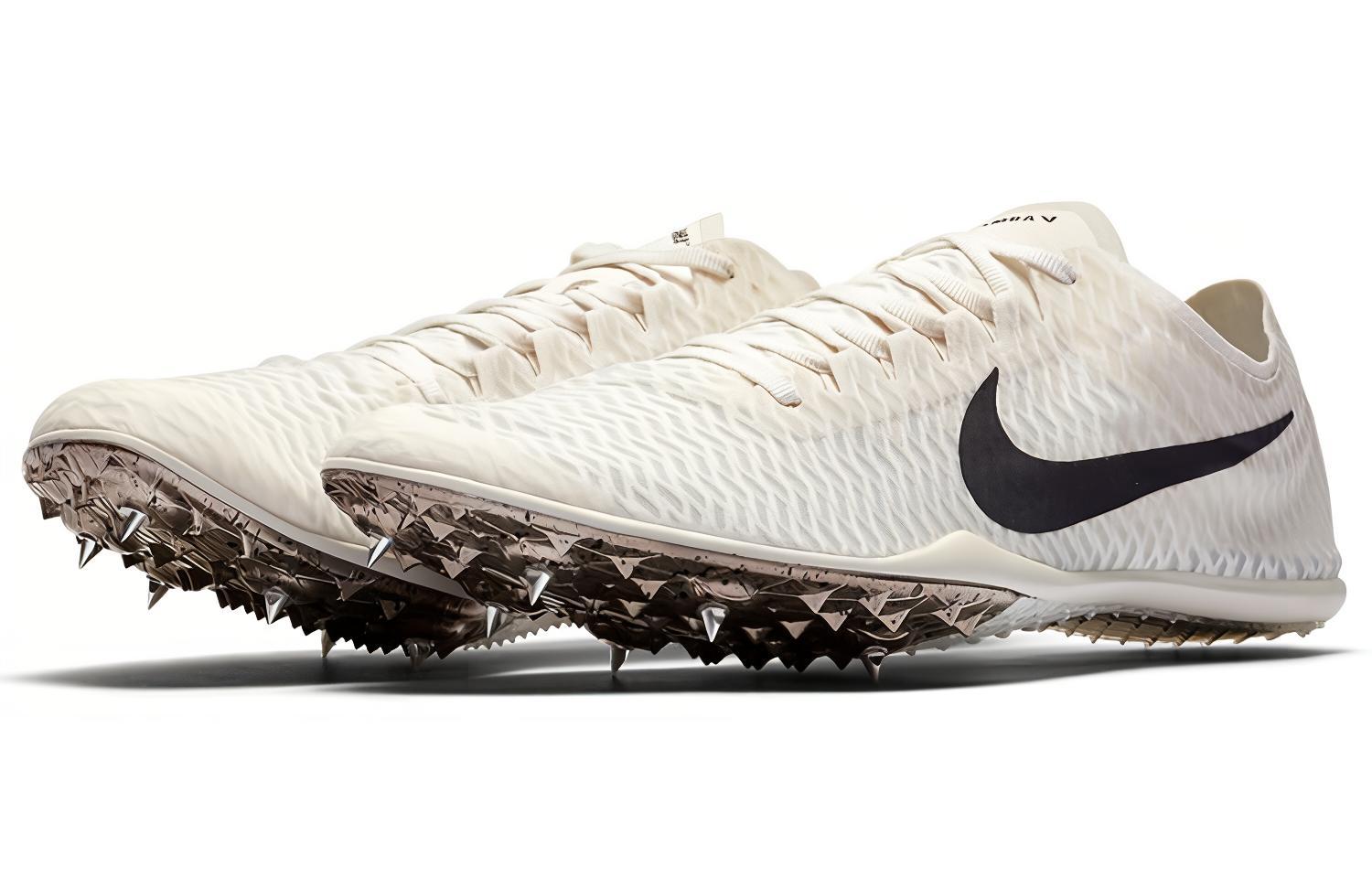 Lookbook Nike Zoom Mamba 5 低筒田徑跑鞋 男女款 白色