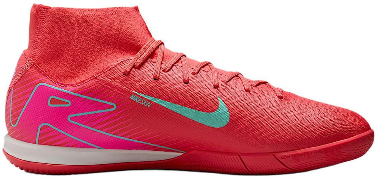 Nike Zoom Mercurial Superfly 10 Academy IC ''Mad Energy Pack'' Scarpe Calcio FQ8332-800 Lookbook Nike Zoom Mercurial Superfly 10 Academy IC ''Mad Energy Pack'' Scarpe Calcio FQ8332-800