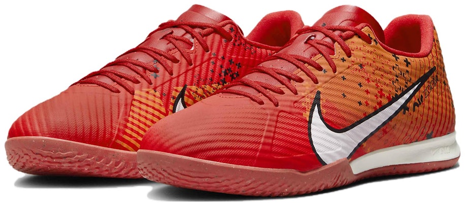 Nike Zoom Mercurial Vapor 15 Academy MDS IC 'Dream Speed - Light Crimson' FD1164-600 Lookbook Nike Zoom Mercurial Vapor 15 Academy MDS IC 'Dream Speed - Light Crimson' FD1164-600