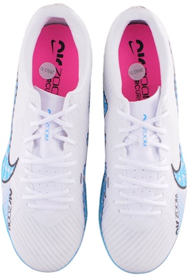 耐克Zoom Mercurial Vapor 15学院TF“火热Pack”足球鞋 DJ5635-146 Lookbook 耐克Zoom Mercurial Vapor 15学院TF“火热Pack”足球鞋 DJ5635-146
