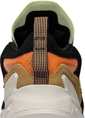 Nike Zoom Moc 'Seramik Terang' AT8695-001 Sizing Nike Zoom Moc 'Seramik Terang' AT8695-001