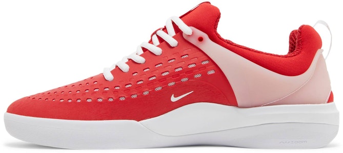 耐克Zoom Nyjah 3 SB '大学红白' DV1187-600 Lookbook 耐克Zoom Nyjah 3 SB '大学红白' DV1187-600