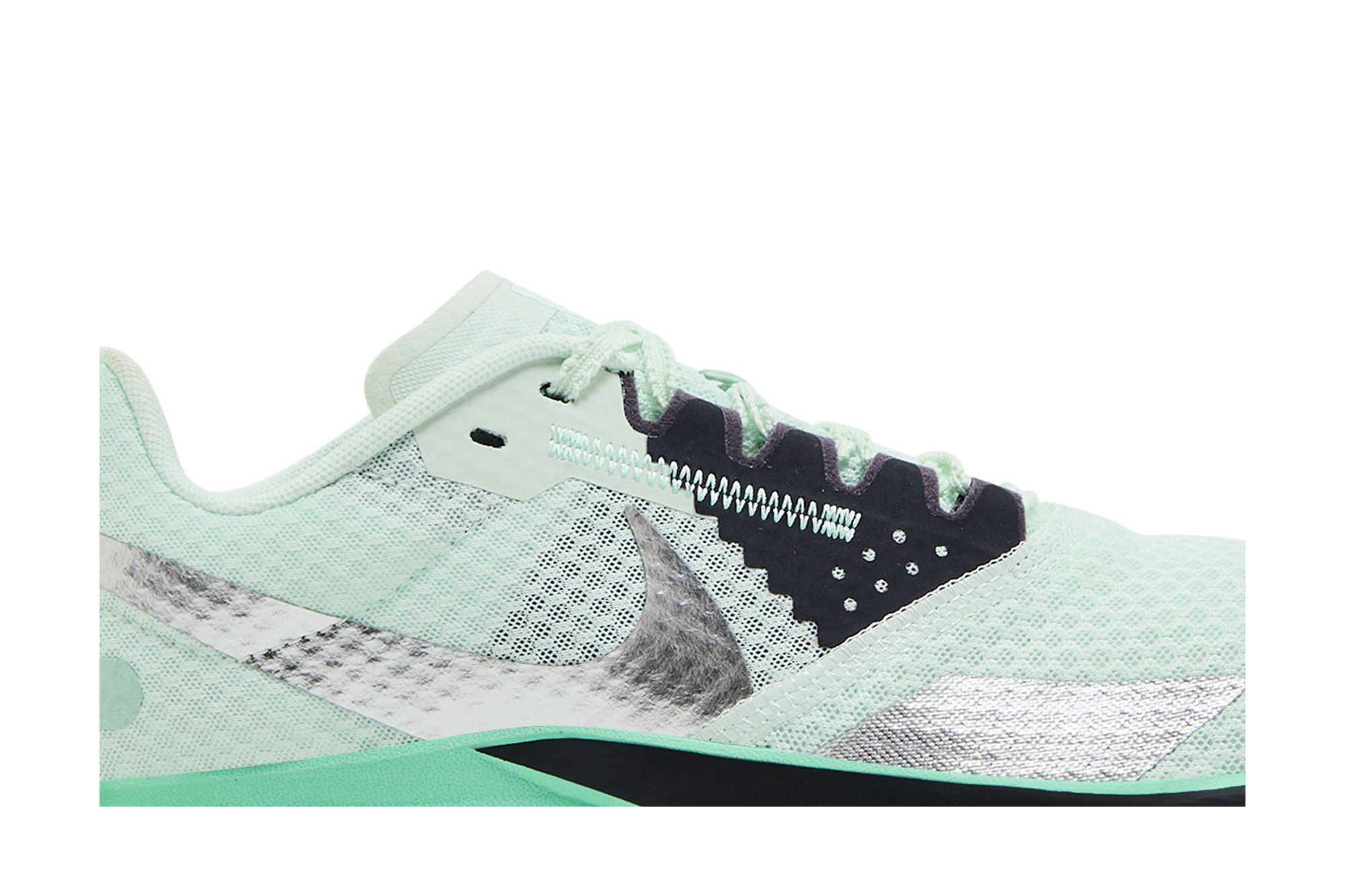 Lookbook Nike Zoom Rival Waffle 6 'Barely Green' Hijau Muda DX7998-300