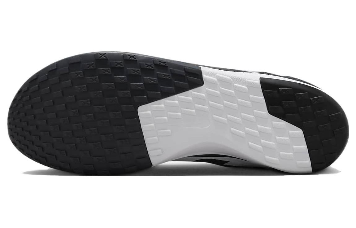 Sizing Nike Zoom Rival Waffle 6 'Negro Plata Metálica' DX7998-001