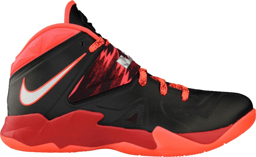 nike-zoom-soldier-7-pp-black