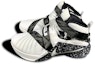 Lookbook Nike LeBron Soldier 9 'Hitam Putih' 749491-110
