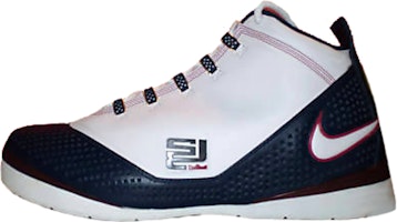 Nike Zoom Soldier II Skills Academy 87648-XC Nike Zoom Soldier II Skills Academy 87648-XC