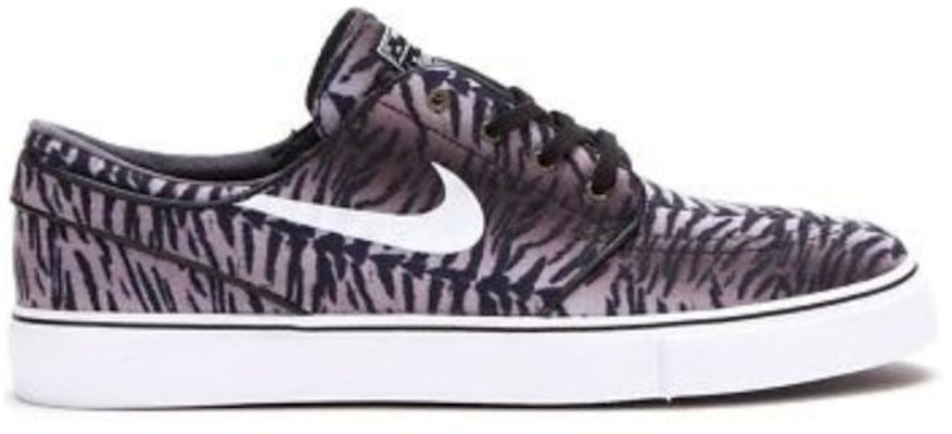 Nike Zoom Stefan Janoski Kanvas 'Hitam' 615957-013 Order Nike Zoom Stefan Janoski Kanvas 'Hitam' 615957-013