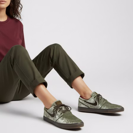 耐克Zoom Stefan Janoski OG+ SE SB '电影之城' FZ1302-200 Order 耐克Zoom Stefan Janoski OG+ SE SB '电影之城' FZ1302-200