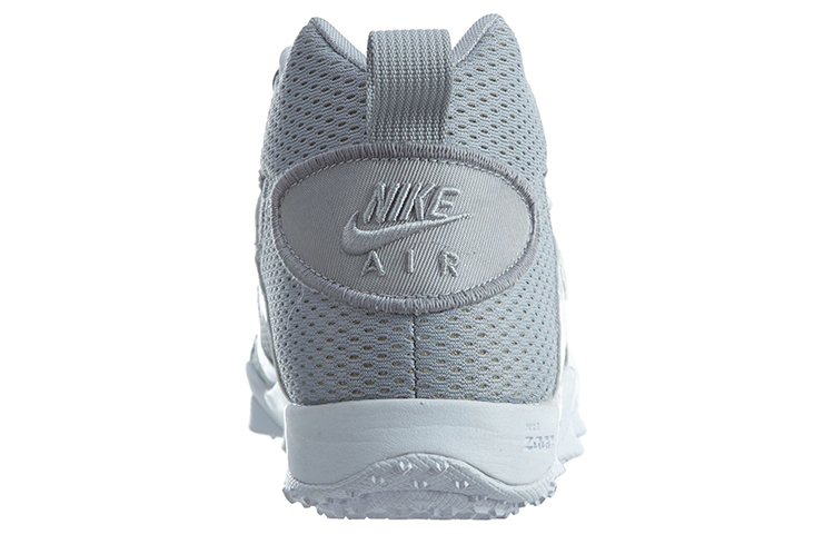 Shop Nike Air Zoom Veer 輕便耐磨防滑 低筒訓練鞋 灰色