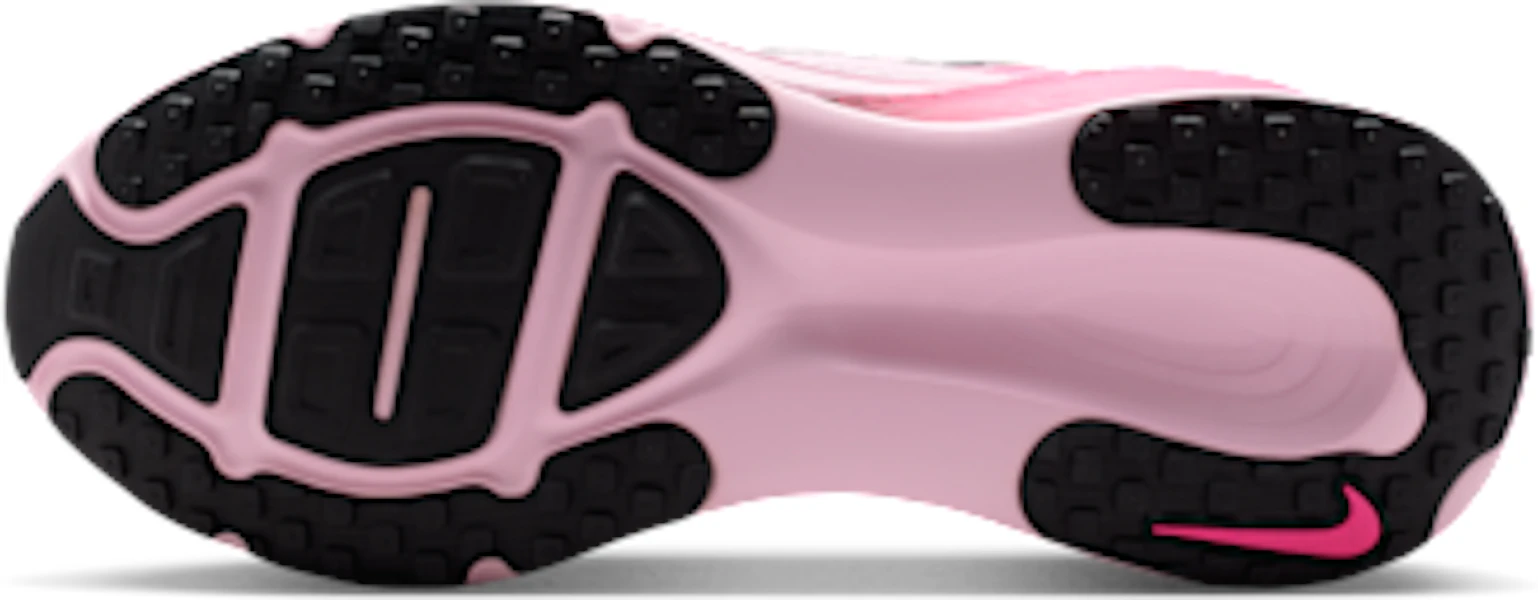 Nike Zoom Vomero 18 Pink Foam/Hyper Pink/Hitam HM6803-602 Lookbook Nike Zoom Vomero 18 Pink Foam/Hyper Pink/Hitam HM6803-602