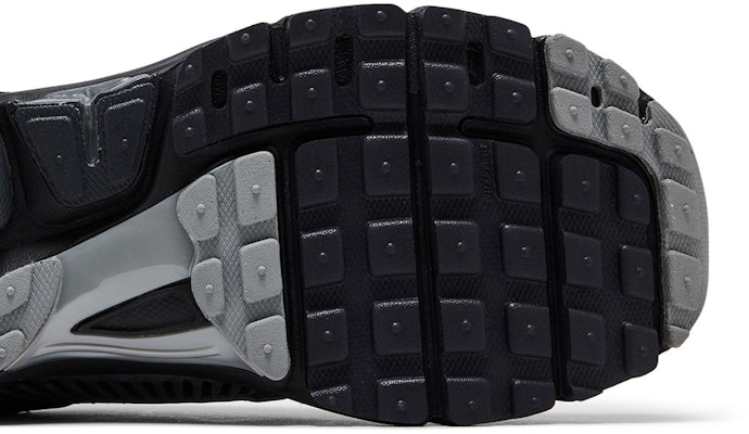 Nike Zoom Vomero 5 ''Anthracite Argent Plat'' HF1553-006 Details for Nike Zoom Vomero 5 ''Anthracite Argent Plat'' HF1553-006