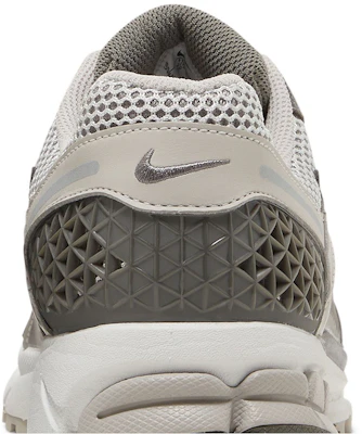Nike Zoom Vomero 5 ''Light Iron Ore'' Herren Sneaker FD0791-012 Cheap Nike Zoom Vomero 5 ''Light Iron Ore'' Herren Sneaker FD0791-012