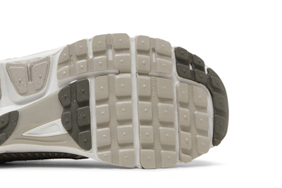 Nike Zoom Vomero 5 'Light Iron Ore' FD0791-012