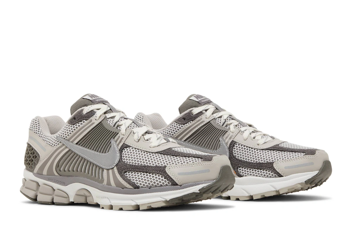 Nike Zoom Vomero 5 'Light Iron Ore' FD0791-012