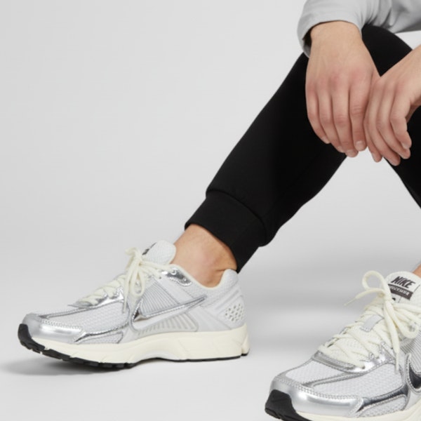 Nike Zoom Vomero 5 'Photon Dust Grid' Lelaki Kasut Sukan HJ3758-001 Order Nike Zoom Vomero 5 'Photon Dust Grid' Lelaki Kasut Sukan HJ3758-001