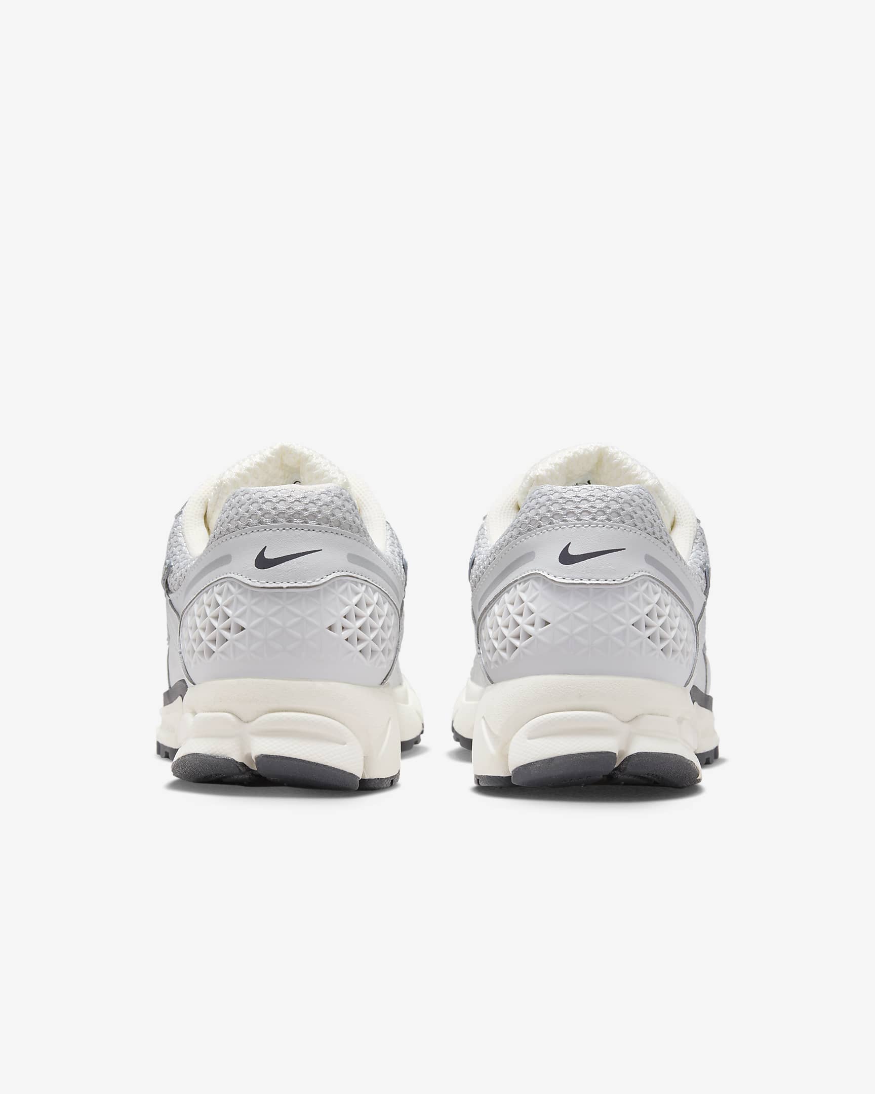Sizing Nike Zoom Vomero 5 ''Photon Dust Grid'' Hardloopschoenen HJ3758-001
