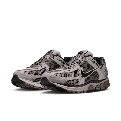 Details for Nike Zoom Vomero 5 Kelabu Kolej/Batu Gua/Perak Metalik/Hitam FB9149-005