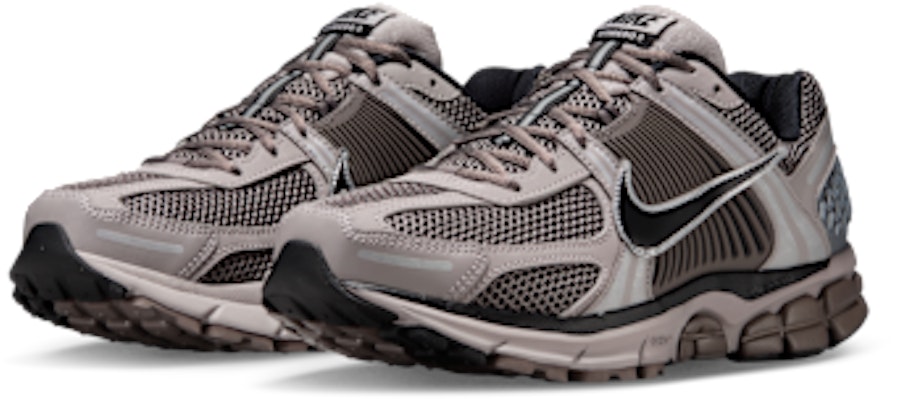 Nike Zoom Vomero 5 Kelabu Kolej/Batu Gua/Perak Metalik/Hitam FB9149-005 Details for Nike Zoom Vomero 5 Kelabu Kolej/Batu Gua/Perak Metalik/Hitam FB9149-005