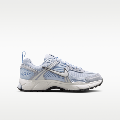 Lookbook (Youth) Nike Zoom Vomero 5 Football Gray/Pencil Point/Summit White IO7468-002