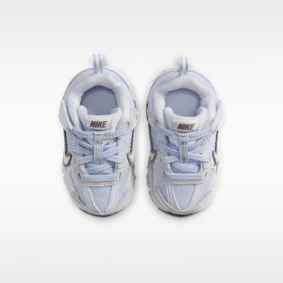 Nike Zoom Vomero 5 Abu-Abu Football/Pencil Point/Putih Summit IO7467-002 Shop Nike Zoom Vomero 5 Abu-Abu Football/Pencil Point/Putih Summit IO7467-002