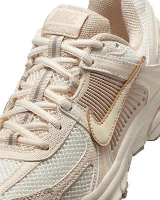 (Youth) Nike Zoom Vomero 5 HF6998-106 Sizing (Youth) Nike Zoom Vomero 5 HF6998-106