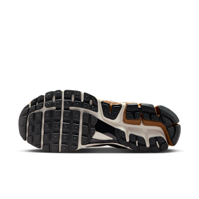 Order Nike Zoom Vomero 5 Light British Tan/British Khaki/Linen/Dark Smoke Gray HF1553-202