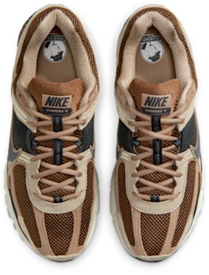 Nike Zoom Vomero 5 Light British Tan/British Khaki/Linen/Dark Smoke Gray HF1553-202 Shop Nike Zoom Vomero 5 Light British Tan/British Khaki/Linen/Dark Smoke Gray HF1553-202