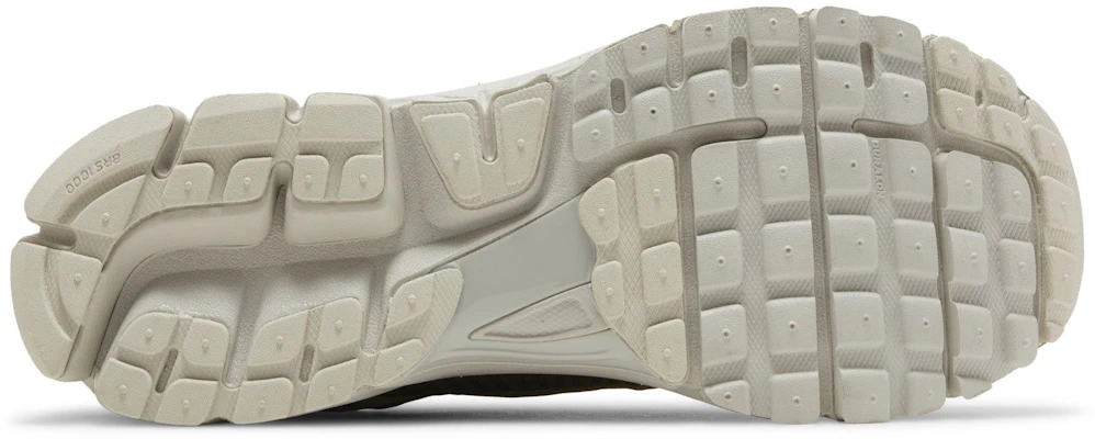 Nike Zoom Vomero 5 Neutraal Olive FJ1915-200 Shop Nike Zoom Vomero 5 Neutraal Olive FJ1915-200