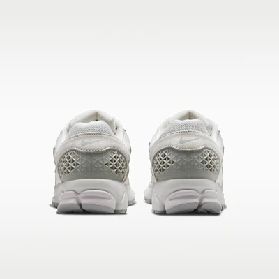 Nike Zoom Vomero 5 SE Bust Gray/Platinum Tint/White/Light Smoke Gray IH8039-001 Details for Nike Zoom Vomero 5 SE Bust Gray/Platinum Tint/White/Light Smoke Gray IH8039-001