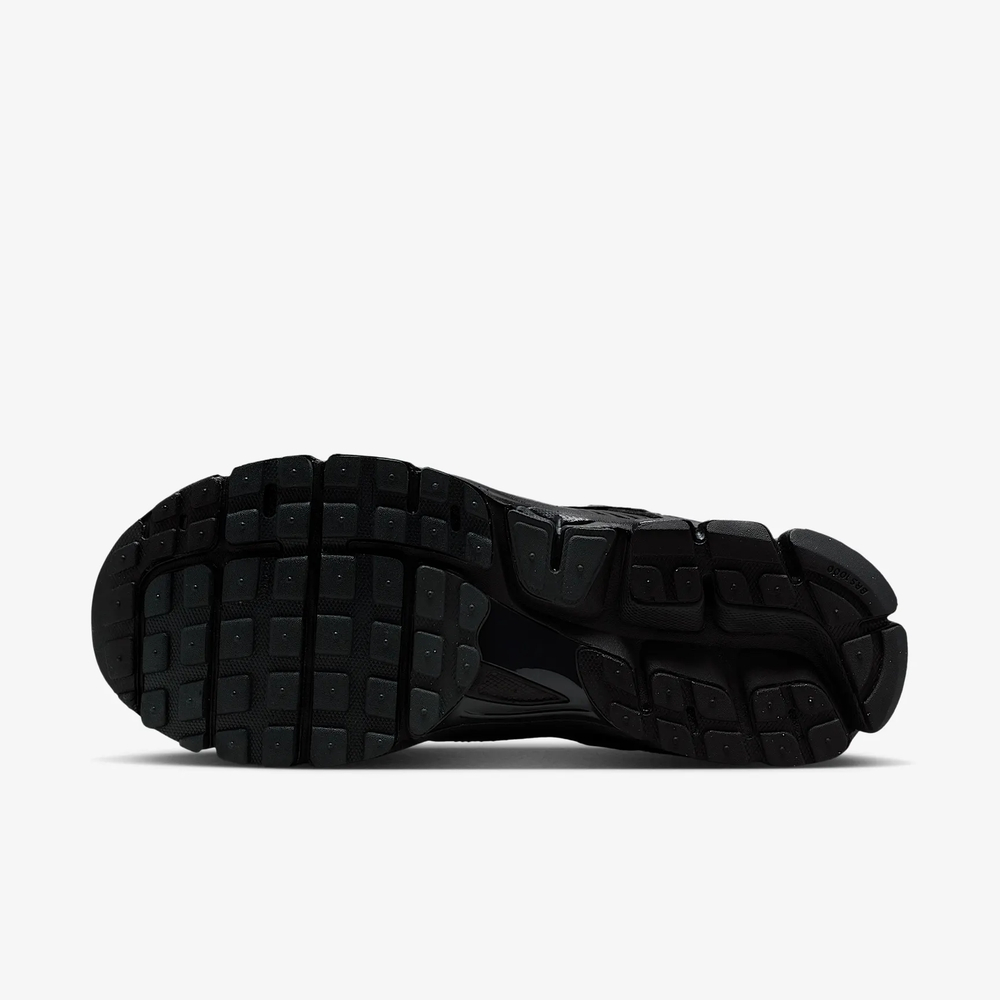 Lookbook NIKE ZOOM VOMERO 5 SE Kasut Santai Lelaki IM6597001