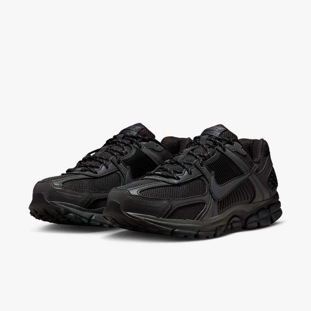 Details for NIKE ZOOM VOMERO 5 SE Kasut Santai Lelaki IM6597001
