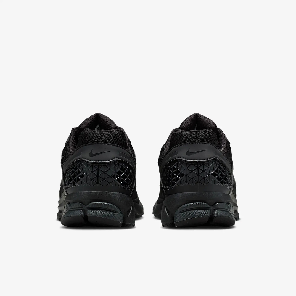 Sizing NIKE ZOOM VOMERO 5 SE Kasut Santai Lelaki IM6597001