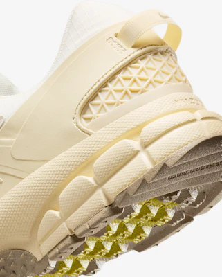 Nike Zoom Vomero "Rome" Direct Sales Exclusive FV2295-101 1