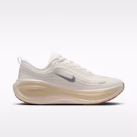 Lookbook Nike Zoom Vomero+ 帆白/椰奶/淺卡其/金屬銀 IM8336-100