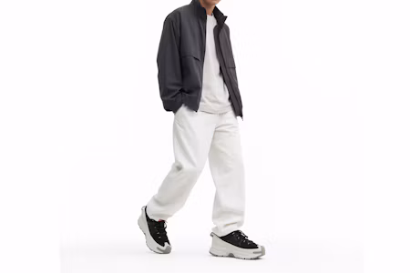 Order Nike Zoom Vomero Roam 'Black Light Silver' FV2295-001