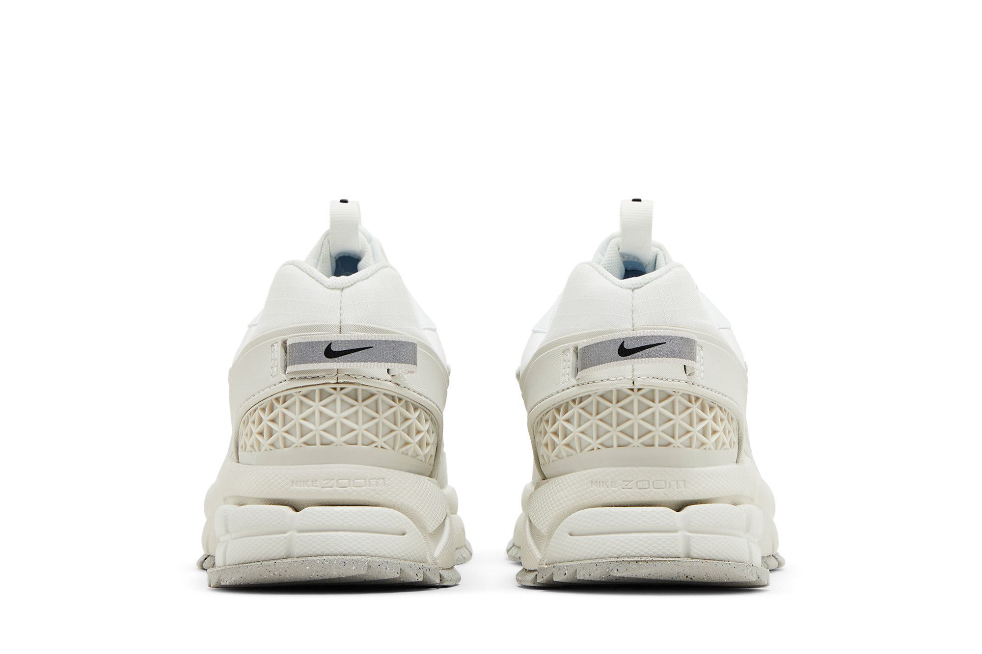 Sizing Nike Zoom Vomero Roam 'Summit White' Putih Puncak HV5951-100