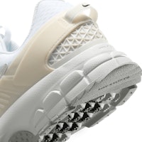 Nike Zoom Vomero Roam HJ4646-100 Cheap Nike Zoom Vomero Roam HJ4646-100